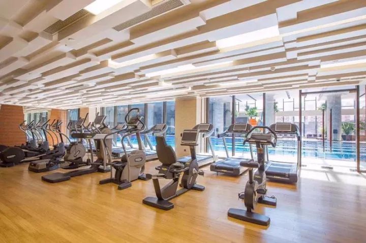 对标世界高端住区,对标一流水准打造世界一流企业