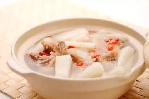 什么汤滋阴补肾护肝,滋阴补肾的清淡汤