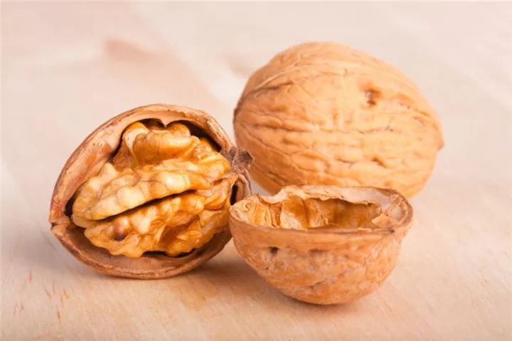 教你如何挑选“好坚果”，这样的坚果才是健康有益的