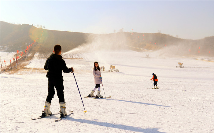 京津地区滑雪的好去处｜周末我们去蓟县滑雪吧！