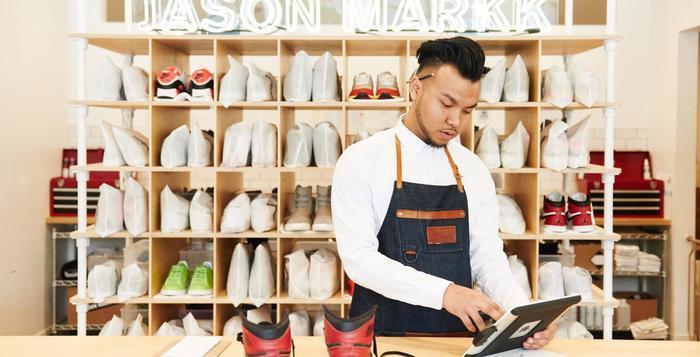 真皮球鞋怎么清洁,刷球鞋用什么清洁