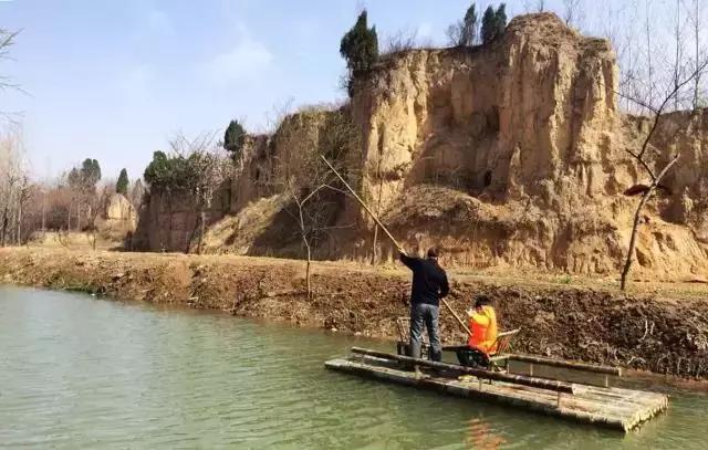 什么？在洞穴赏樱看雪学手艺？看她怎么把废弃洞穴改成浪漫居所