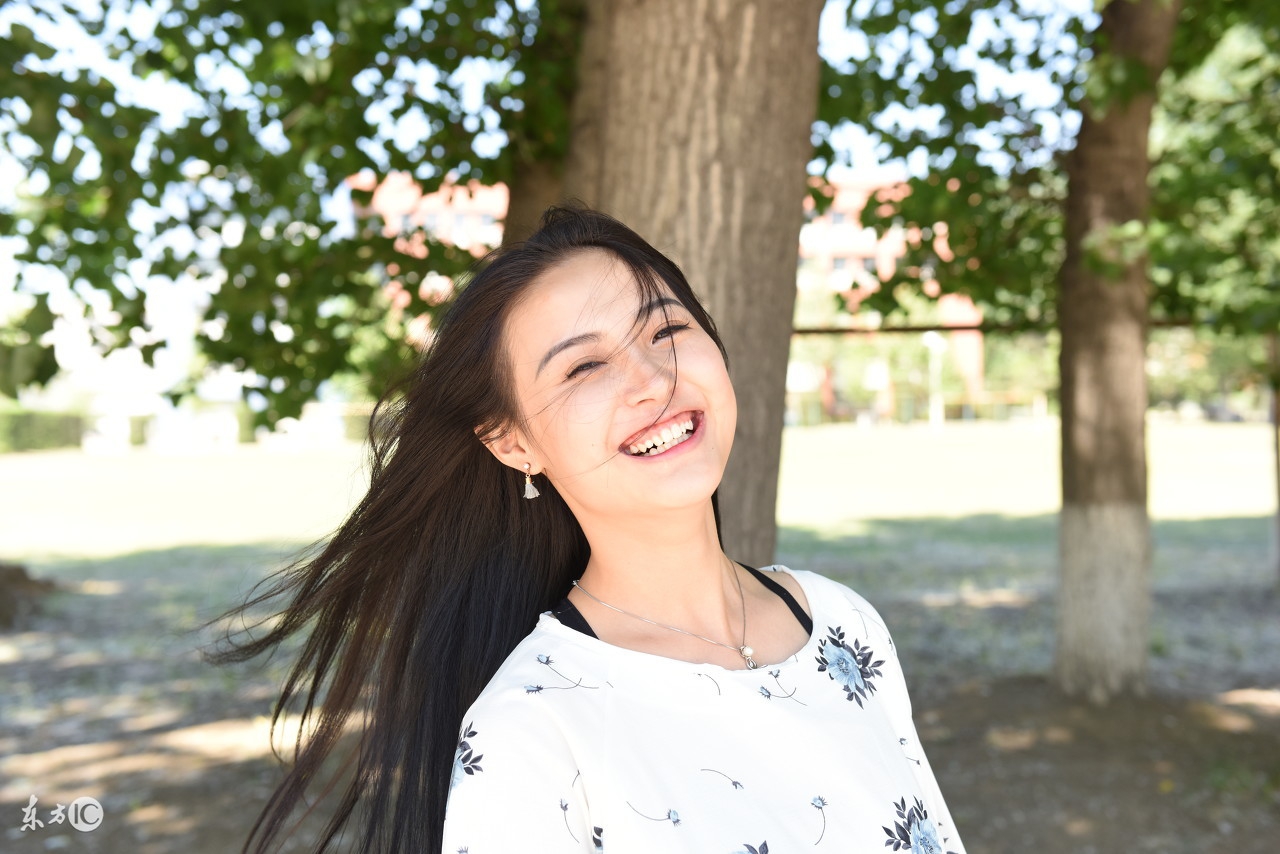 美女们，我该如何去拯救你们椎间盘突出的腰？