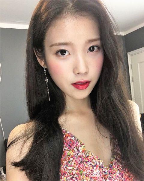 iu的眼妆,iu秀智美图