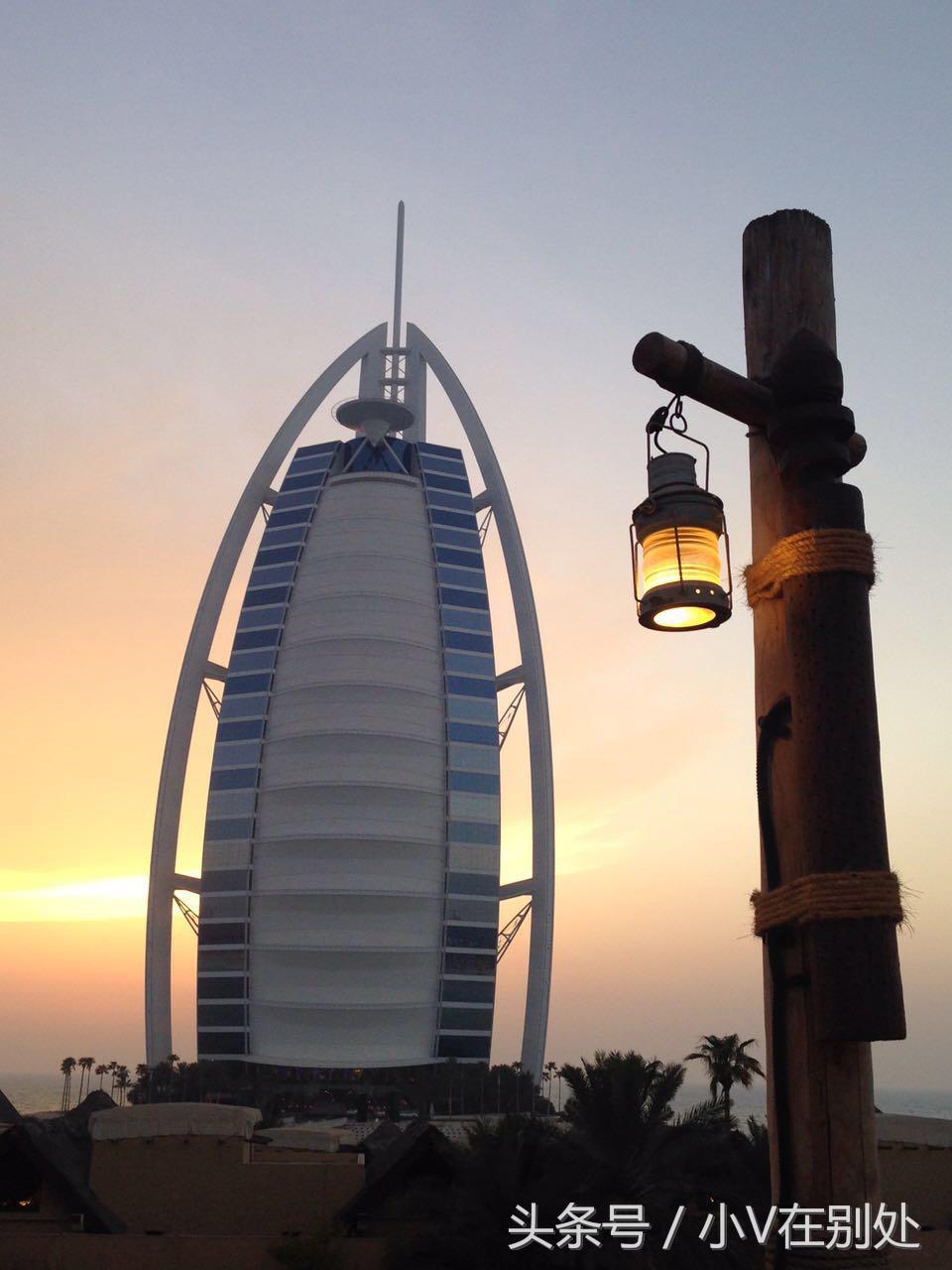 遍地爱马仕,迪拜七星级黄金酒店