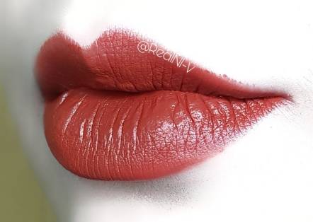 这10支铁锈红，让你白白白白成发光体！