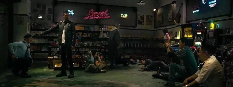 一部反映香港黑暗时期的电影,揭露早期香港社会黑暗的香港电影