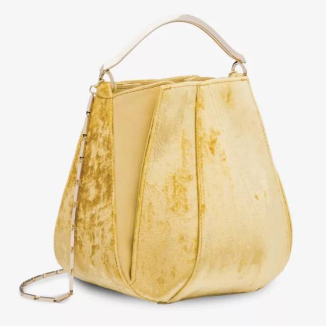 出门也能拎的包包,出门能装东西的包包