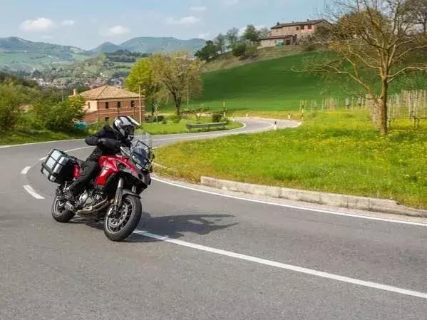 摩旅带哪种补胎工具比较好,一个人的摩旅补胎工具套装