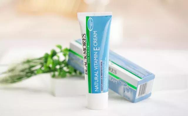 明星用的化妆品要多少钱,明星用的1000块钱的化妆品看一下