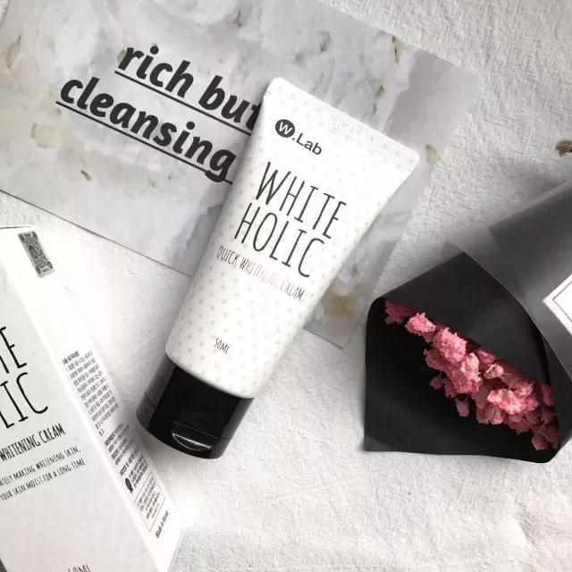 明星用的化妆品要多少钱,明星用的1000块钱的化妆品看一下