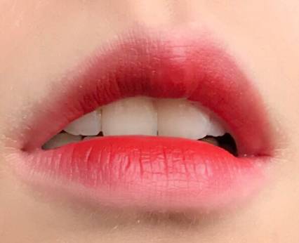 这10支铁锈红，让你白白白白成发光体！