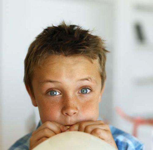 便秘为什么会导致口臭,便秘口臭的原因和治疗方法