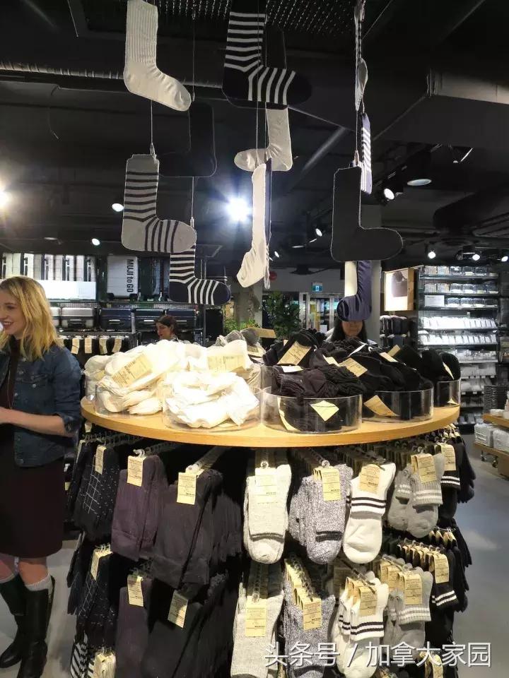 "MUJI北美旗舰店"在温哥华Downtown开业:面积是Metro的一倍!