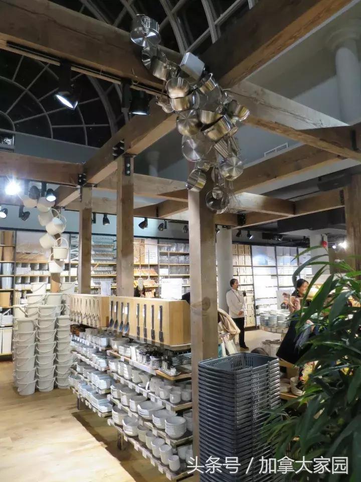 "MUJI北美旗舰店"在温哥华Downtown开业:面积是Metro的一倍!