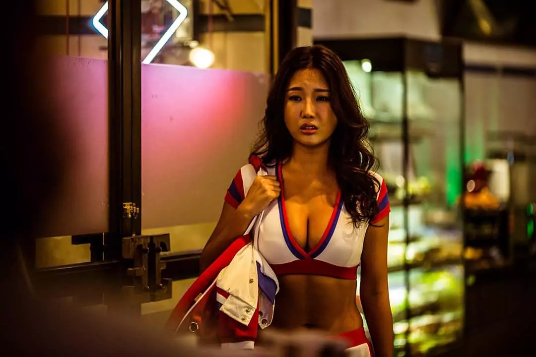 一部反映香港黑暗时期的电影,揭露早期香港社会黑暗的香港电影