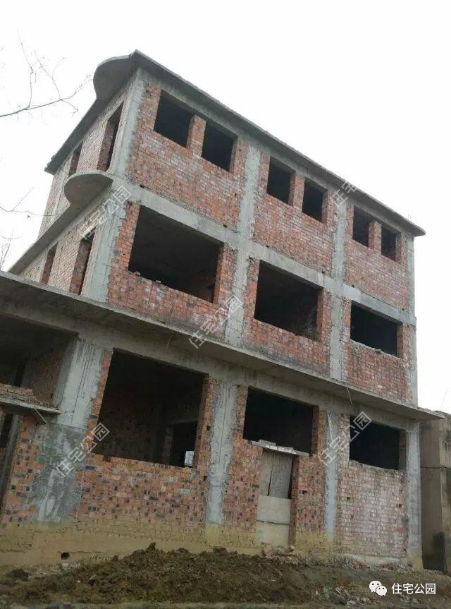 为什么红砖不如土砖,红砖为什么不能拿去盖房子