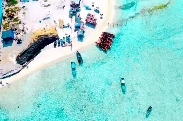 只对中国人开放的岛,只对中国人开放的沙漠