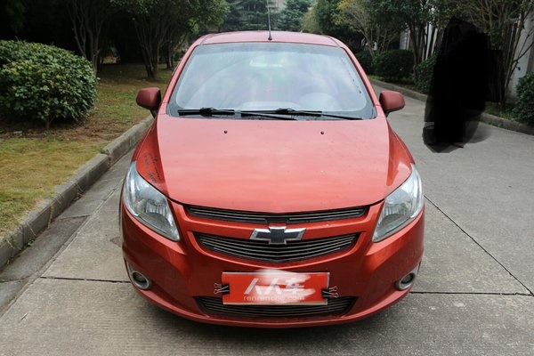 雪佛兰赛欧2最低配多少钱,雪佛兰2万左右的车