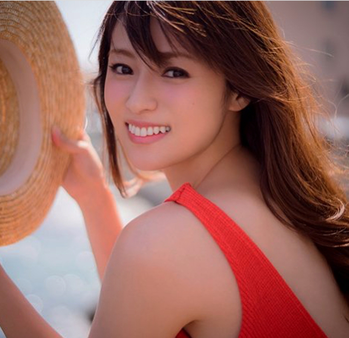 日本女星迷人的又不失唯美的照片,日本最惊艳女生照片