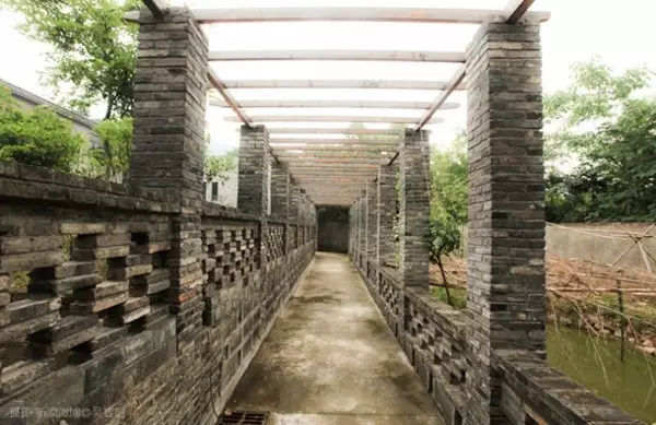 最成功的文旅小镇,只一眼就让你爱上一座城市