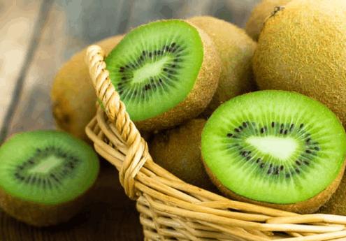 红血丝吃什么水果会除掉,眼睛有血丝吃什么水果比较好