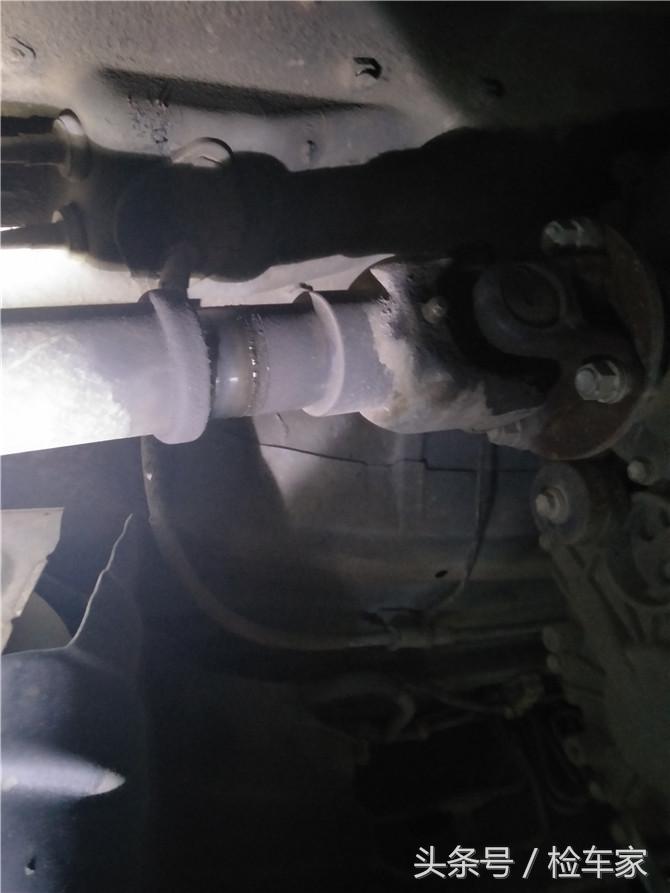 八年的霸道卖28万?不愧是“烂路王”,买家卖家都值了