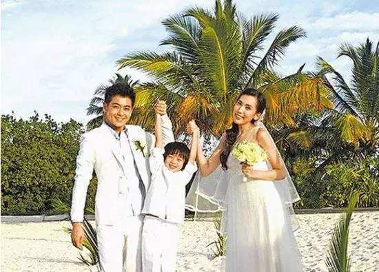 墨尔本市中心余文乐,墨尔本王棠云余文乐