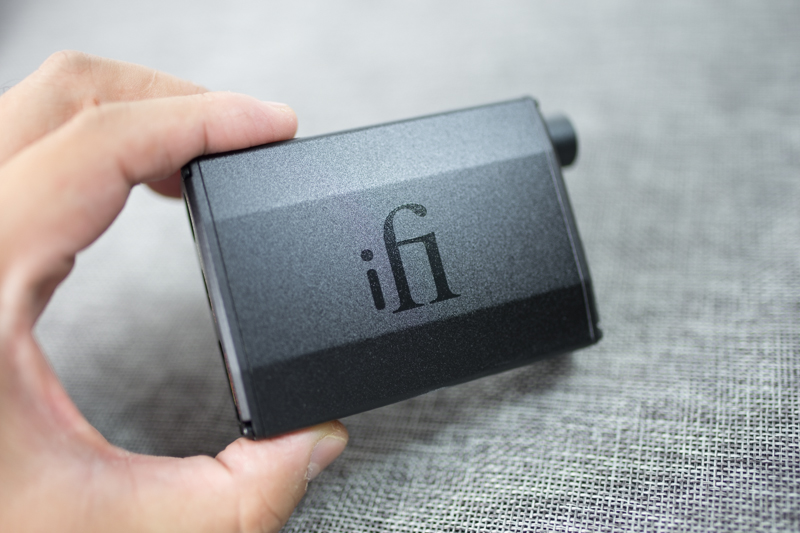 体验英伦之声,iFinanoiDSDBL解码耳放一体机评测