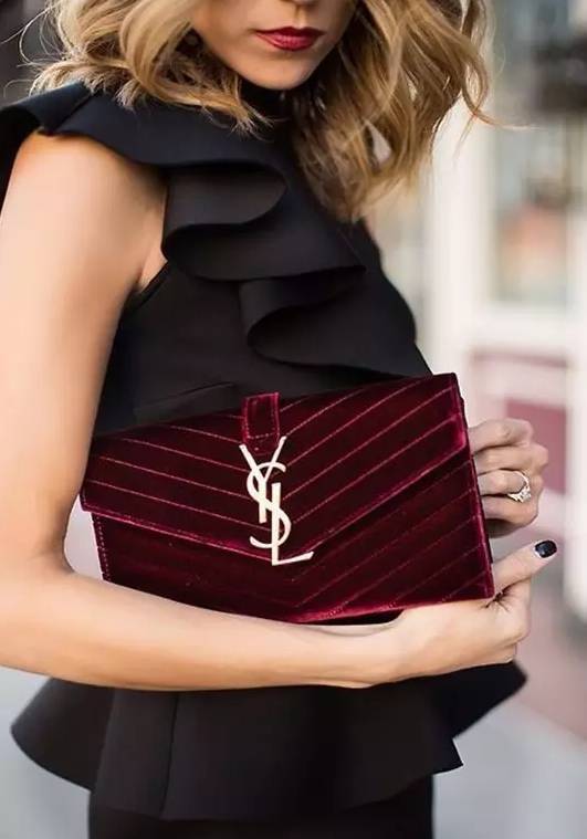 出门也能拎的包包,出门能装东西的包包