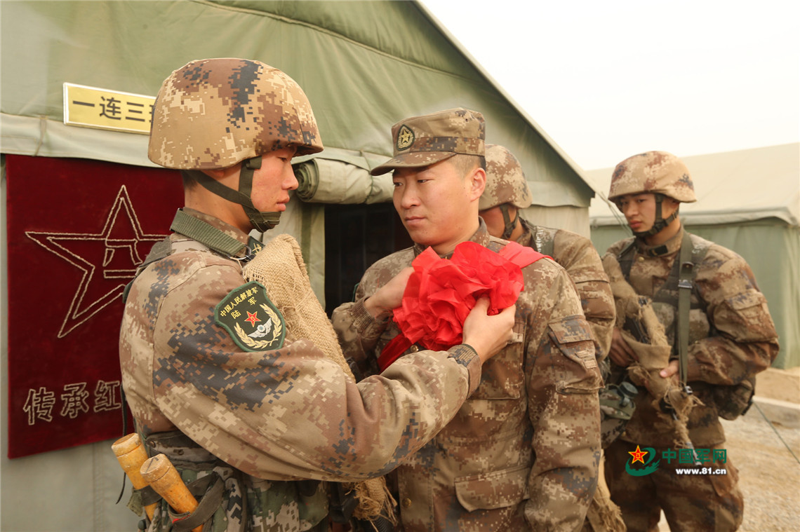 退役军人告别仪式过程,军人退役仪式感人视频