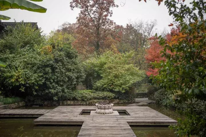 罗莱夏朵杭州紫萱度假村招聘,罗莱夏朵紫萱度假村logo