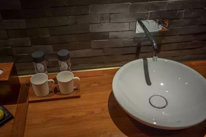 罗莱夏朵杭州紫萱度假村招聘,罗莱夏朵紫萱度假村logo