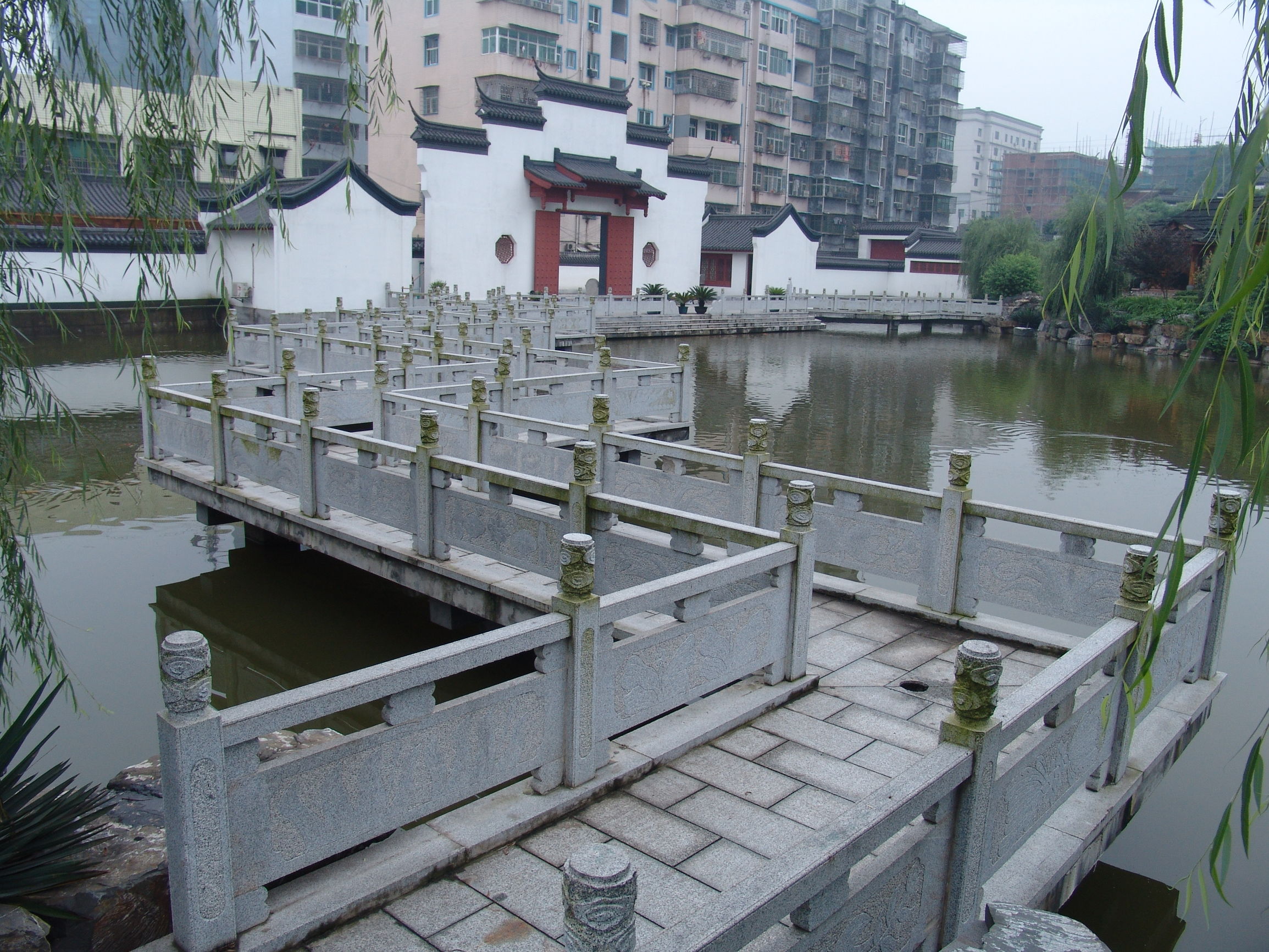 秘舒长专栏09孩子为什么要带长命锁？