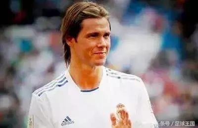 世界足球十大巨星的故事,世界足坛十大助攻