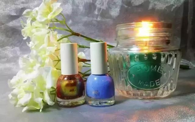 秋冬好看的指甲色,秋冬最适合的指甲油颜色多色搭配