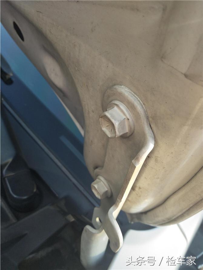 八年的霸道卖28万?不愧是“烂路王”,买家卖家都值了