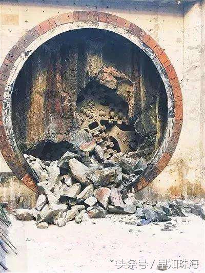 珠海机场到拱北城轨,珠海能坐高铁去上海要多久