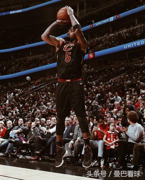 今日nba球员上脚球鞋,今天nba球员穿什么鞋