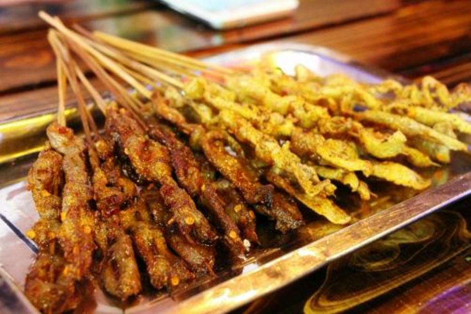 在家如何快速缓解脸部泛红发烫,如何缓解脸颊突然发红发烫