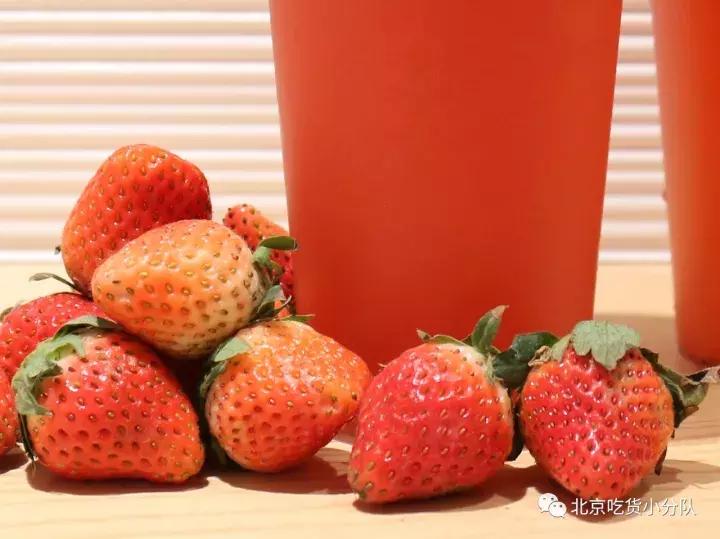 卖包包的茶来了，第1家在西单