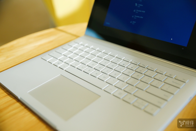 surfacebook2最新评测,微软surfacebook2测评