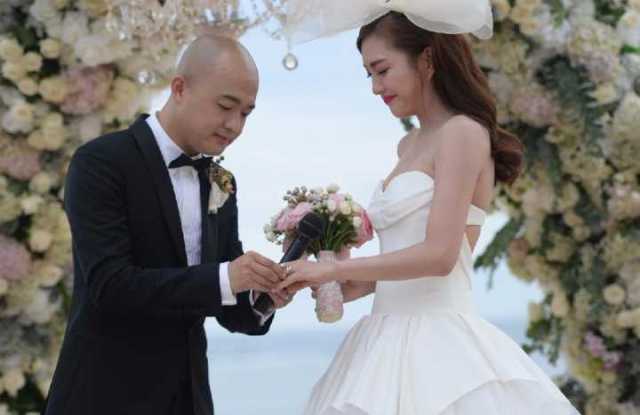 墨尔本市中心余文乐,墨尔本王棠云余文乐