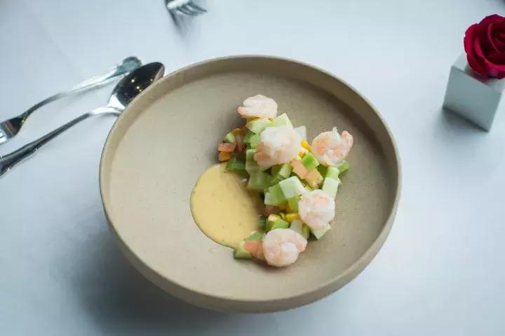 罗莱夏朵杭州紫萱度假村招聘,罗莱夏朵紫萱度假村logo