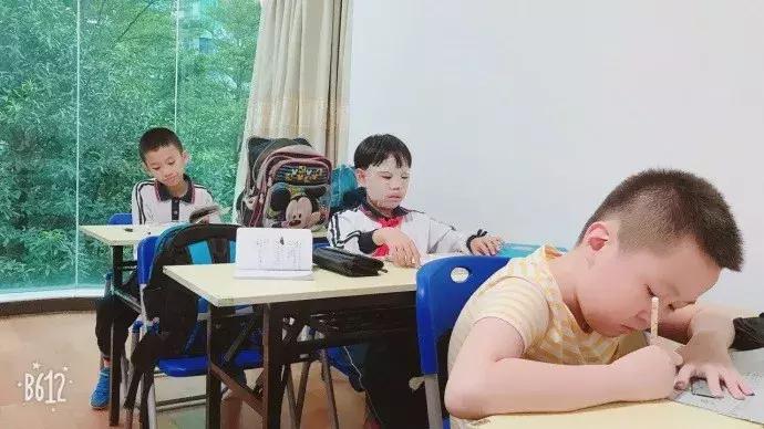 00后vs你，这就是差距！哈哈哈哈哈哈哈哈哈哈哈哈哈哈哈