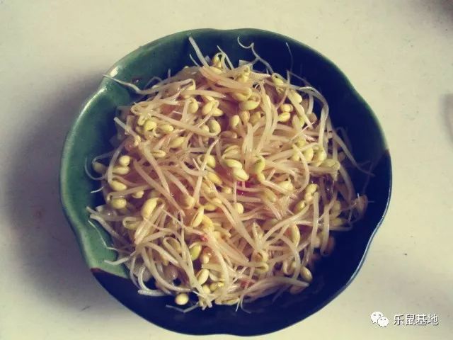 “水煮”:不要被寡淡的名字迷惑,麻辣香醇才是真正的我