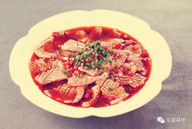“水煮”:不要被寡淡的名字迷惑,麻辣香醇才是真正的我