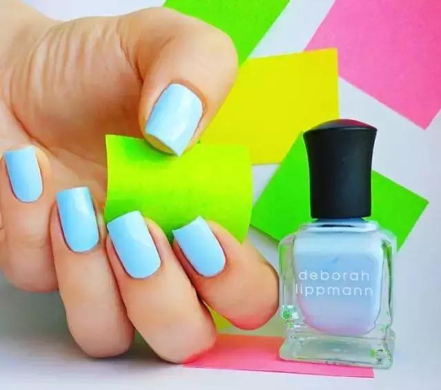 秋冬好看的指甲色,秋冬最适合的指甲油颜色多色搭配