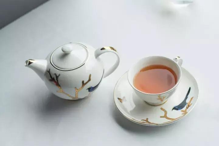 罗莱夏朵杭州紫萱度假村招聘,罗莱夏朵紫萱度假村logo