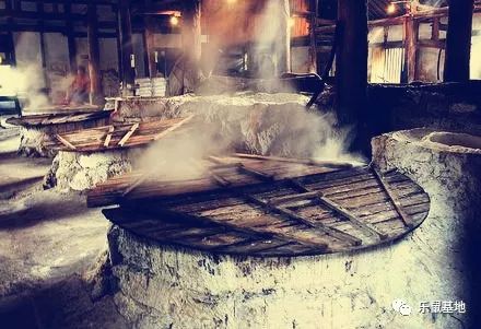 “水煮”:不要被寡淡的名字迷惑,麻辣香醇才是真正的我